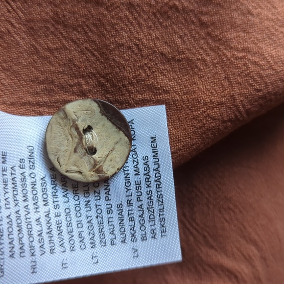 Light rust colored Tank Top. - Picture 6 of 6